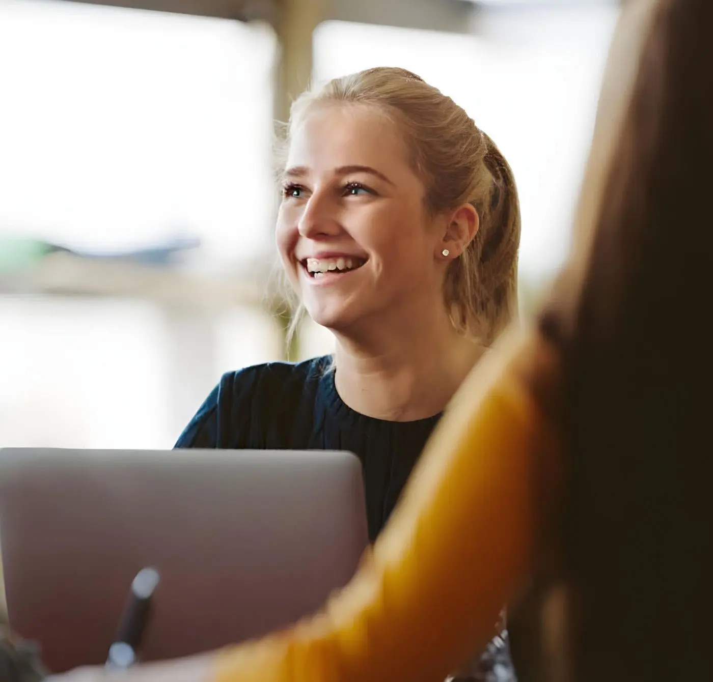 Adolescent recovery support group in alumni program encouraging peer connection and long-term sobriety Adolescent recovery support group in alumni program encouraging peer connection and long-term sobriety