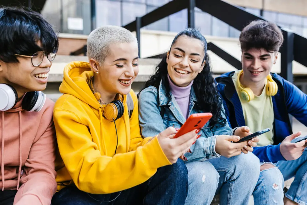 teens-and-social-media-addiction